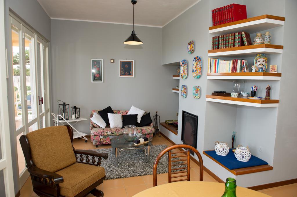 Lomarchi Holiday Home Carini Exterior foto